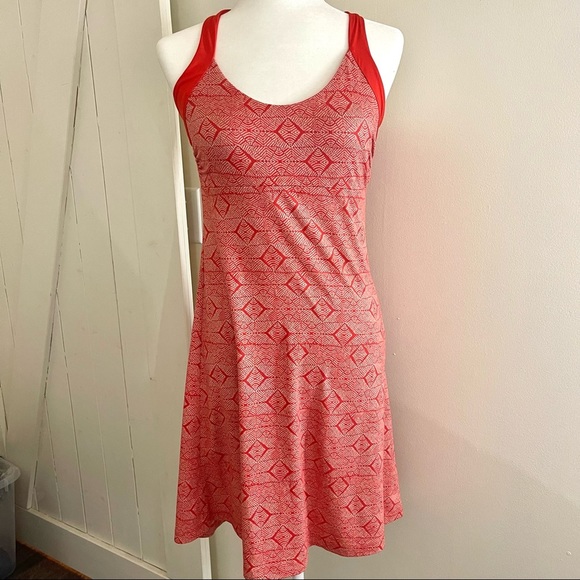 Patagonia Dresses & Skirts - Patagonia morning glory midi dress small